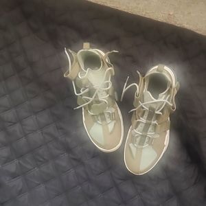 Nike air max edge 270